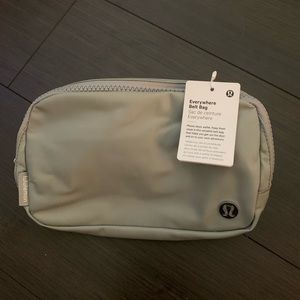 Lululemon Brand new with tags attached
Color-Silver Drop